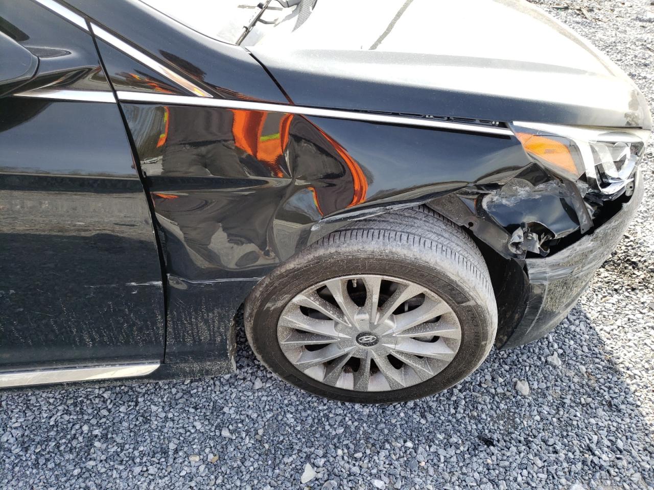 Photo 9 from auction – 2015 HYUNDAI SONATA SPO with VIN 5NPE34AF2FH106307