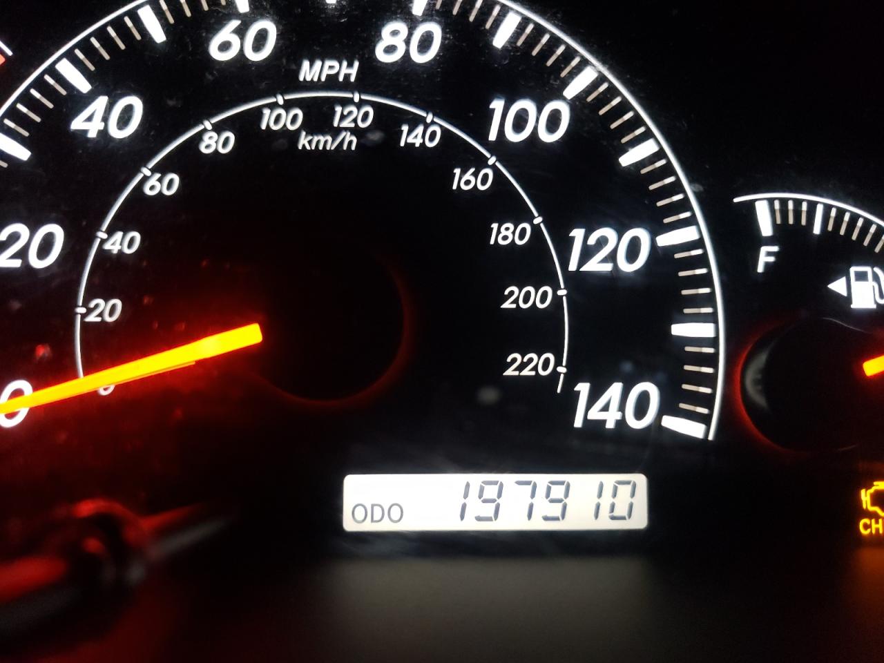 Photo 8 from auction – 2005 TOYOTA CAMRY LE with VIN 4T1BF32K15U106251