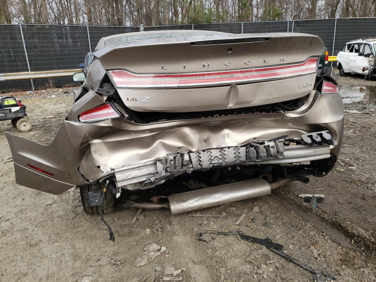 Photo 9 from auction – 2019 LINCOLN MKZ RESERV with VIN 3LN6L5LU4KR604114