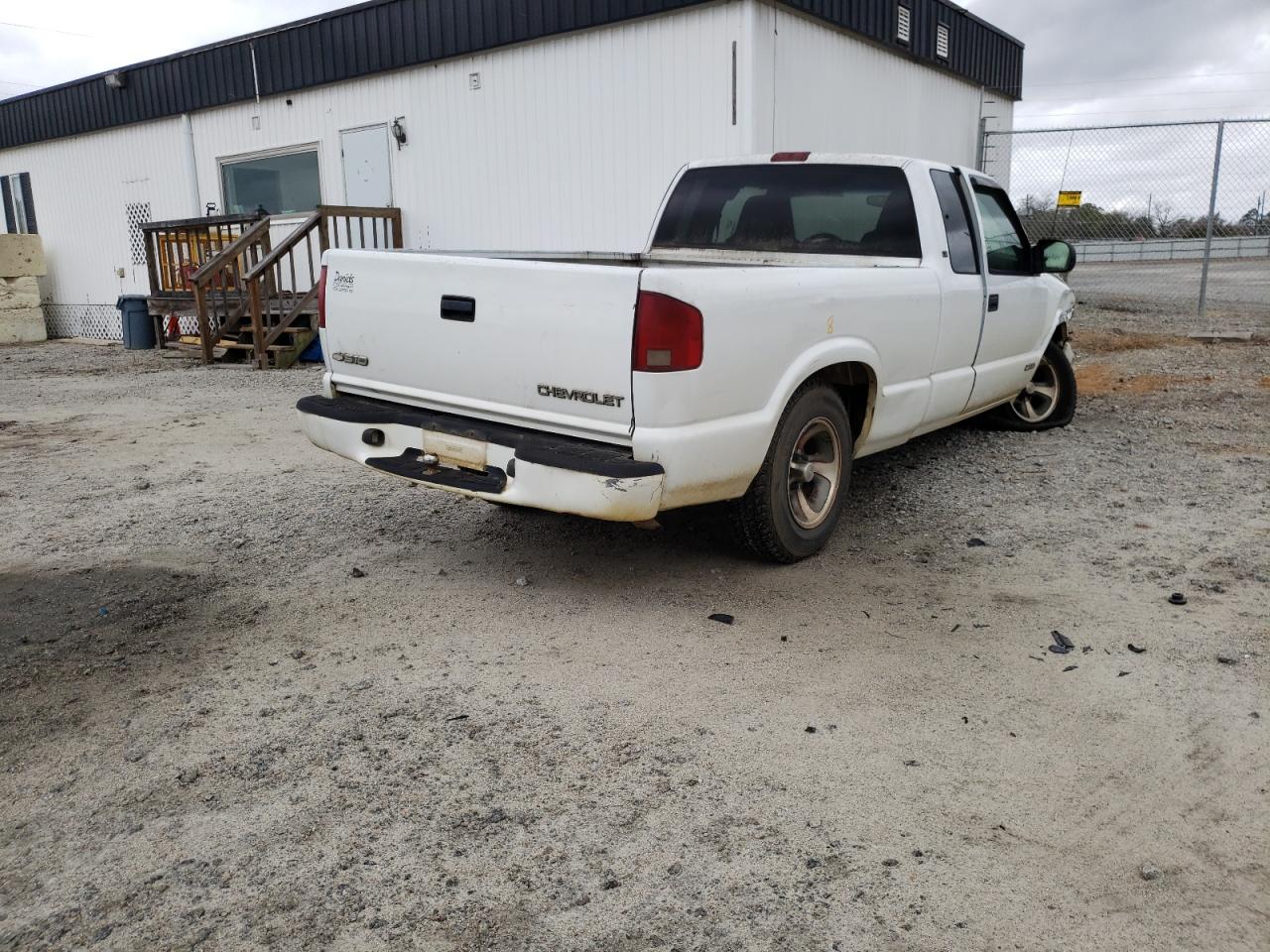 Photo 4 from auction – 2003 CHEVROLET S10 with VIN 1GCCS19H138288252