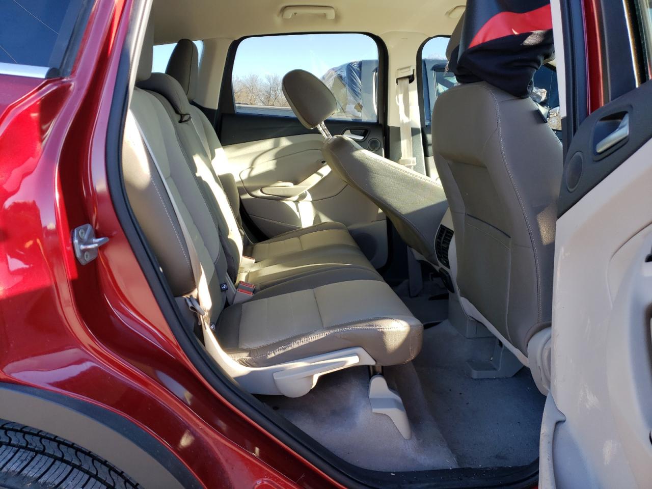 Photo 6 from auction – 2016 FORD ESCAPE SE with VIN 1FMCU0GX6GUC25882