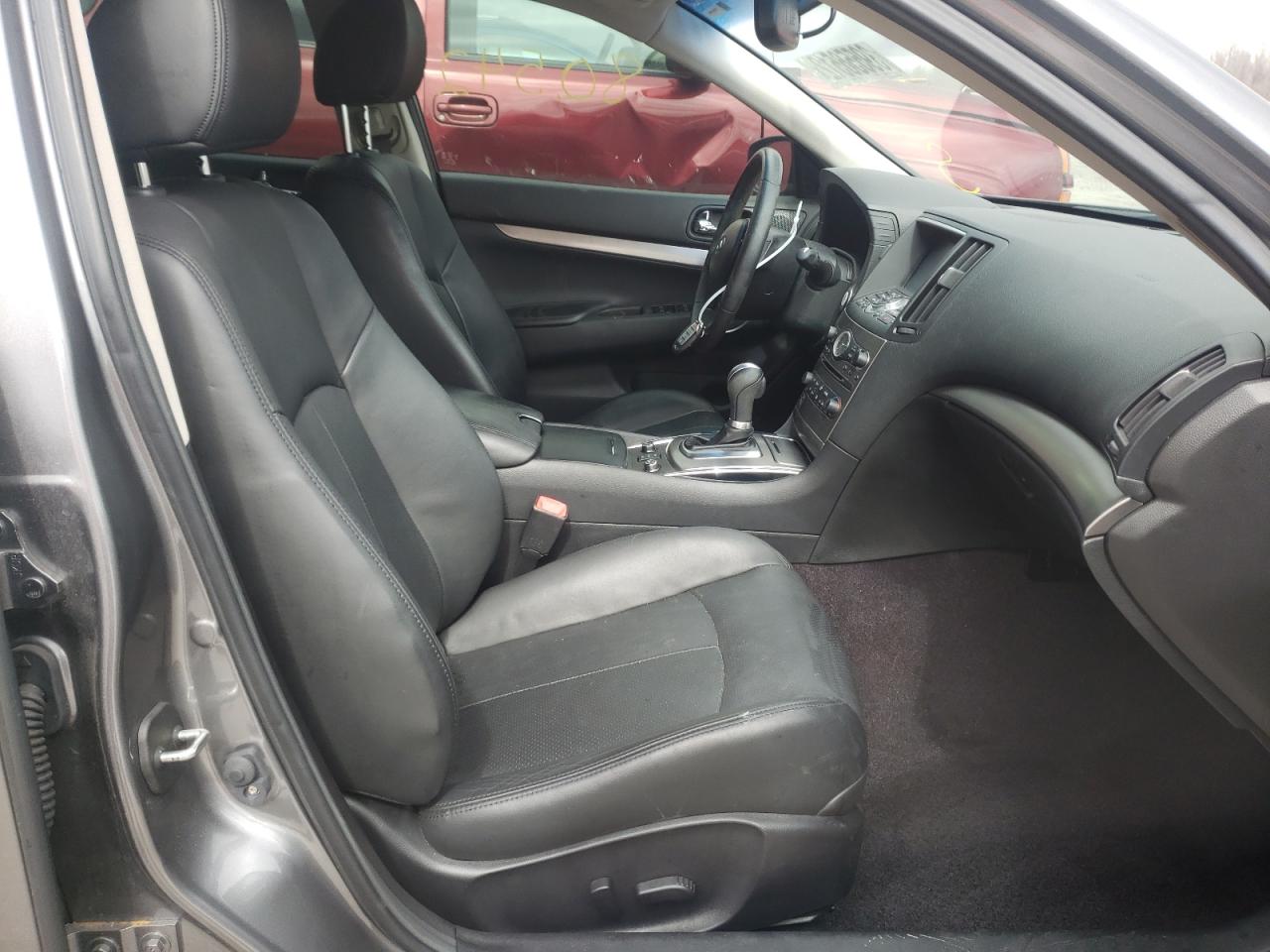 Photo 19 from auction – 2015 INFINITI Q40 with VIN JN1CV6AR7FM522028