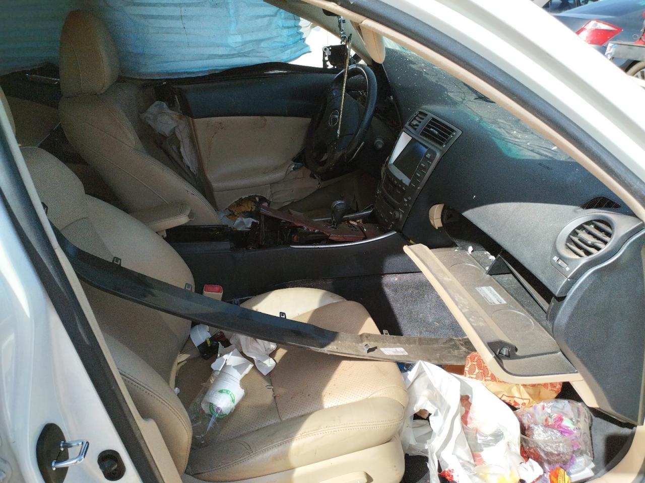 Photo 5 from auction – 2008 LEXUS IS 250 with VIN JTHBK262885084931