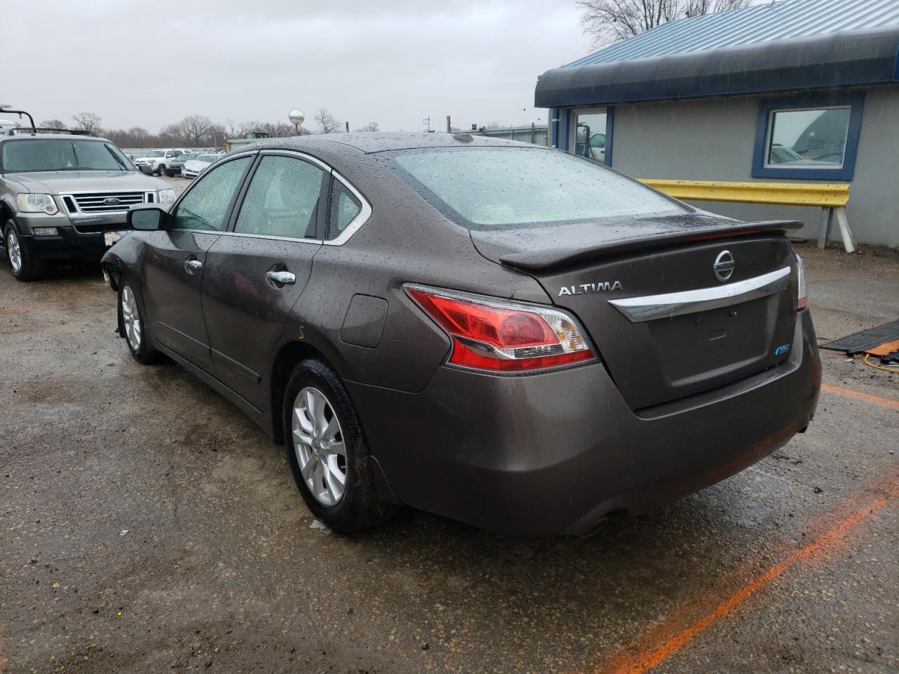 Photo 3 from auction – 2015 NISSAN ALTIMA 2.5 with VIN 1N4AL3AP4FC138744