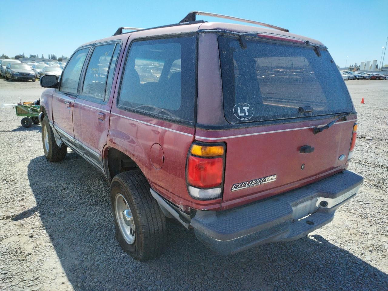 Photo 3 from auction – 1995 FORD EXPLORER with VIN 1FMDU34X9SZB30741