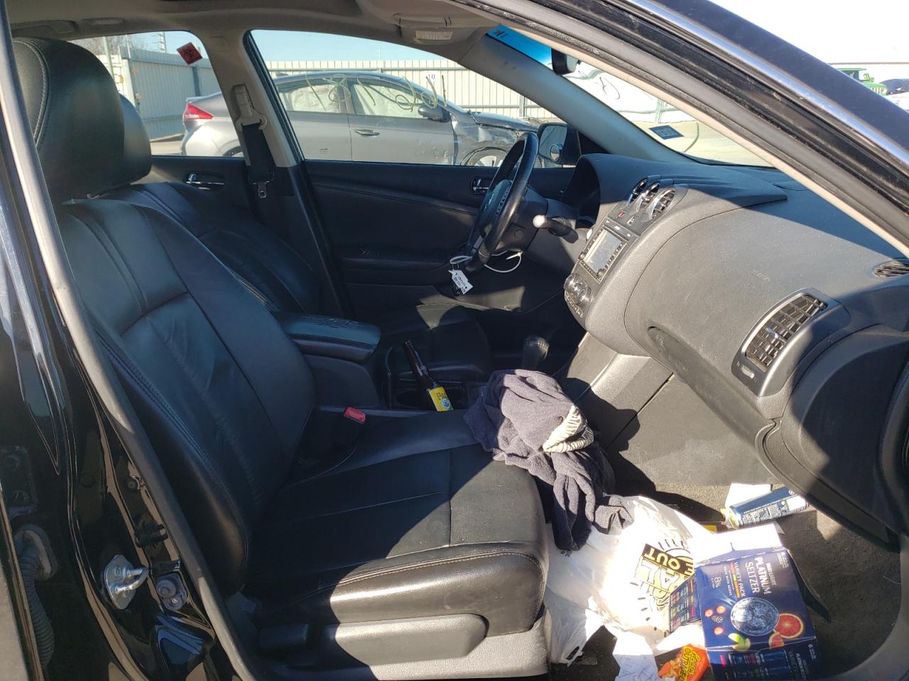 Photo 5 from auction – 2012 NISSAN ALTIMA SR with VIN 1N4BL2AP1CN541921