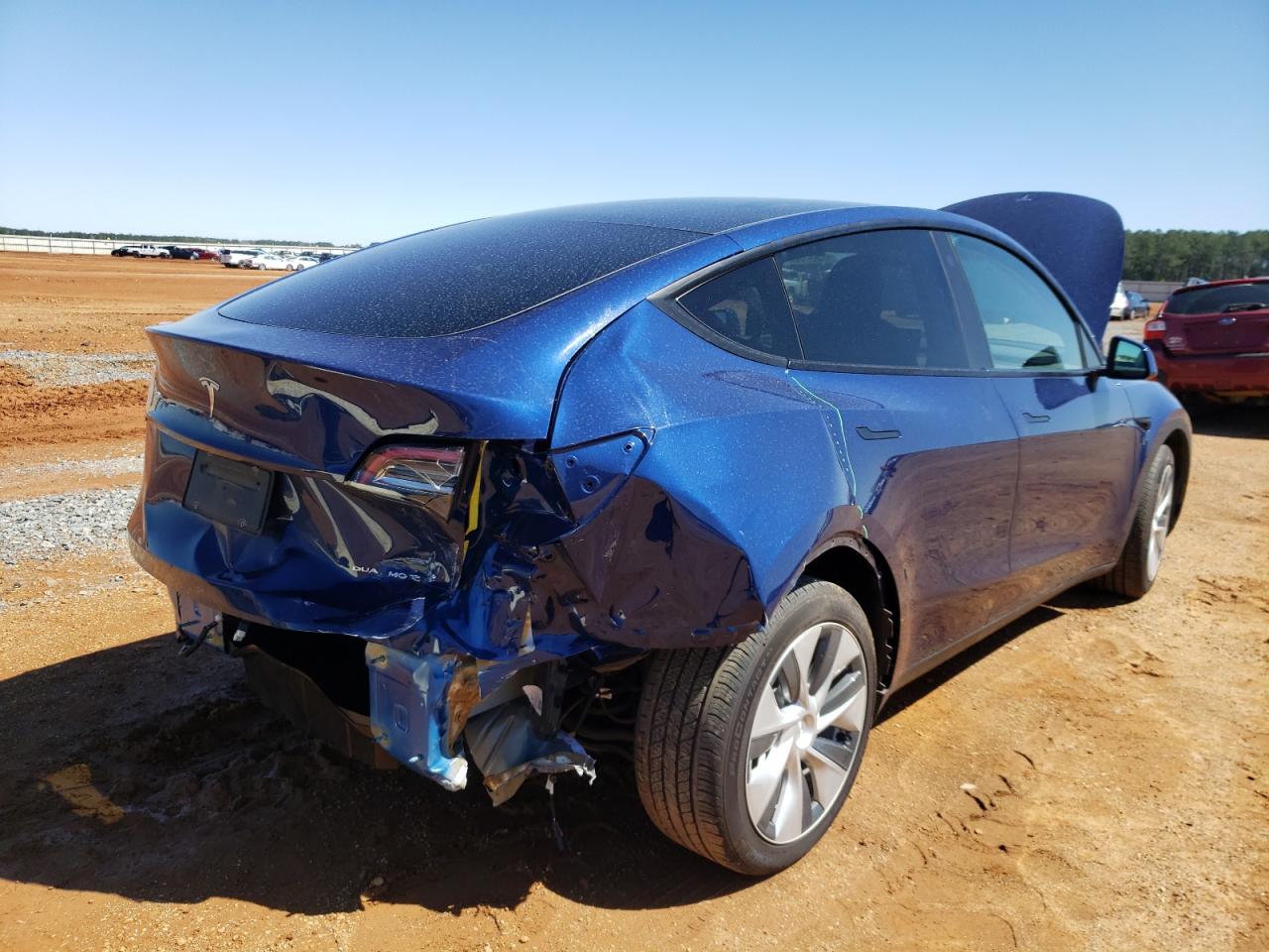 Photo 4 from auction – 2021 TESLA MODEL Y with VIN 5YJYGDEE1MF138647