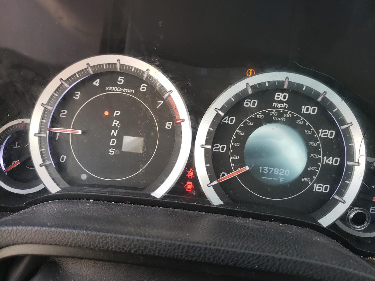 Photo 8 from auction – 2010 ACURA TSX with VIN JH4CU2F60AC036813