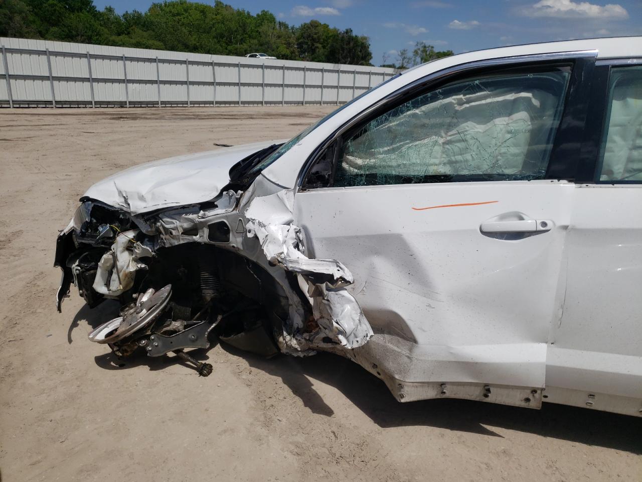 Photo 10 from auction – 2017 CHEVROLET EQUINOX LS with VIN 2GNALBEK8H1503770