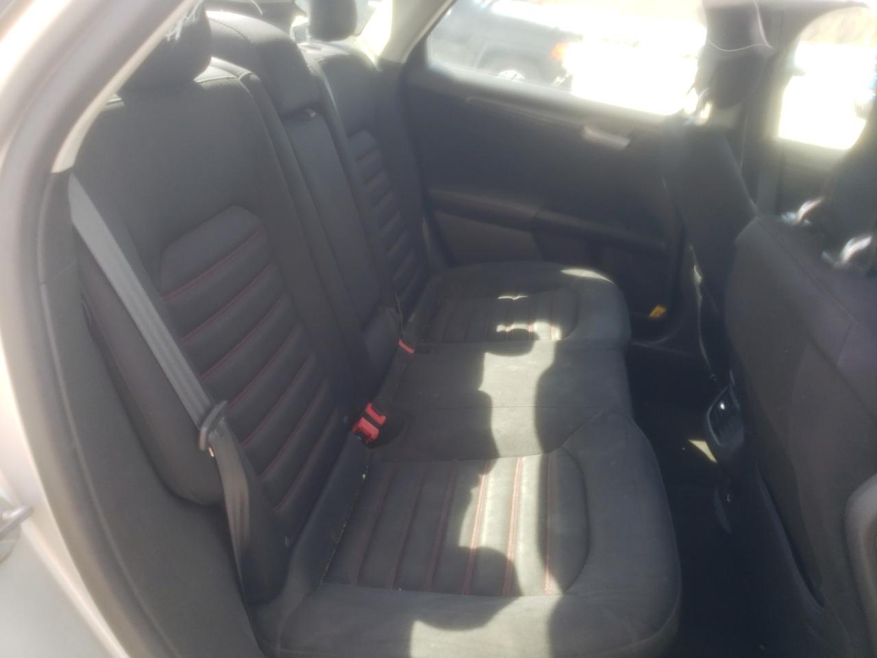Photo 6 from auction – 2014 FORD FUSION SE with VIN 1FA6P0H79E5376736