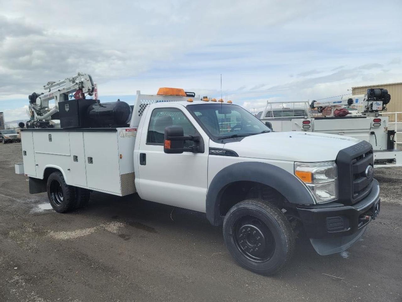 Photo 2 from auction – 2014 FORD F550 SUPER with VIN 1FDUF5HY3EEB69507