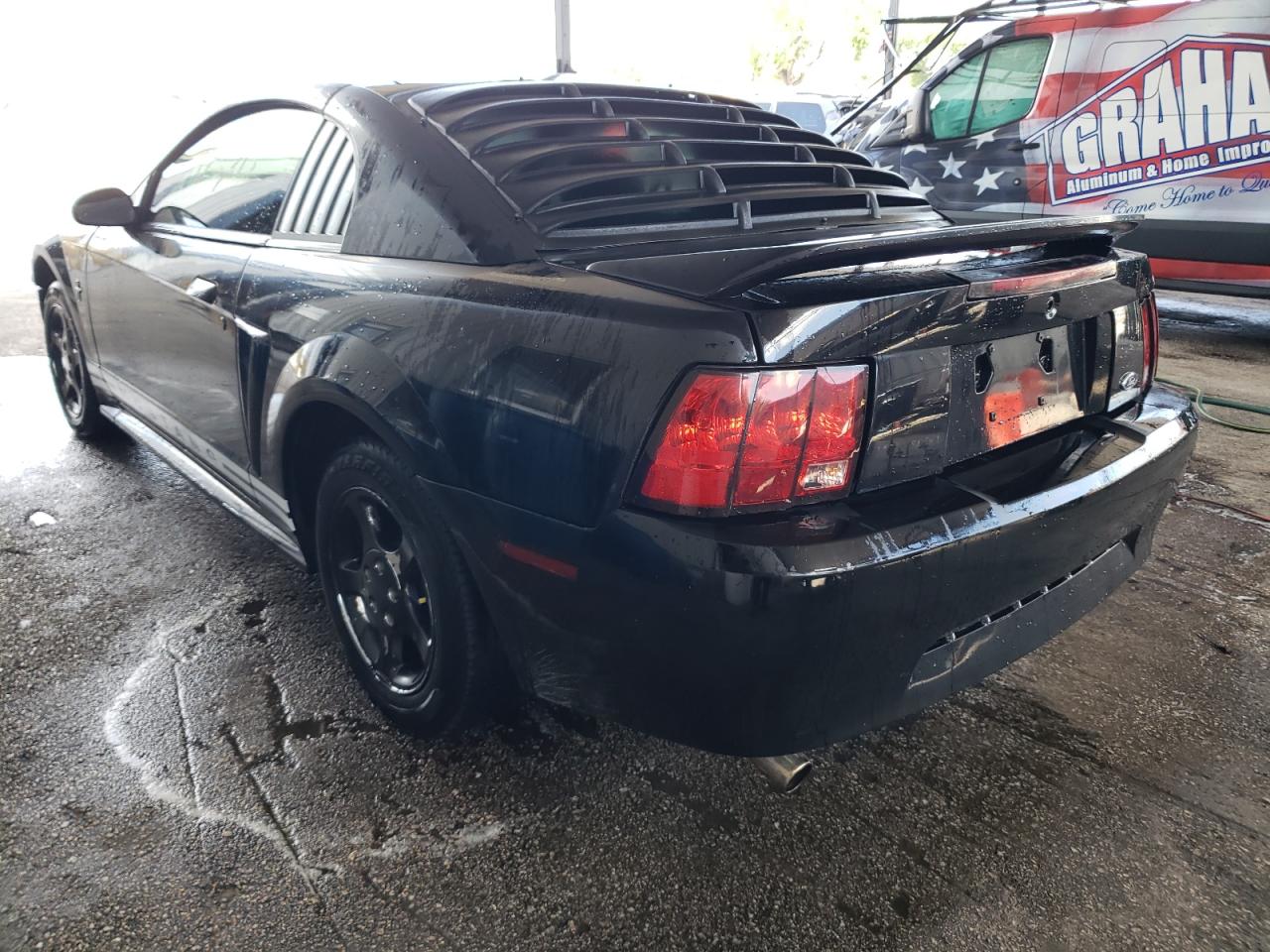 Zdjęcie 3 z aukcji – 2000 FORD MUSTANG z VIN 1FAFP4048YF290924