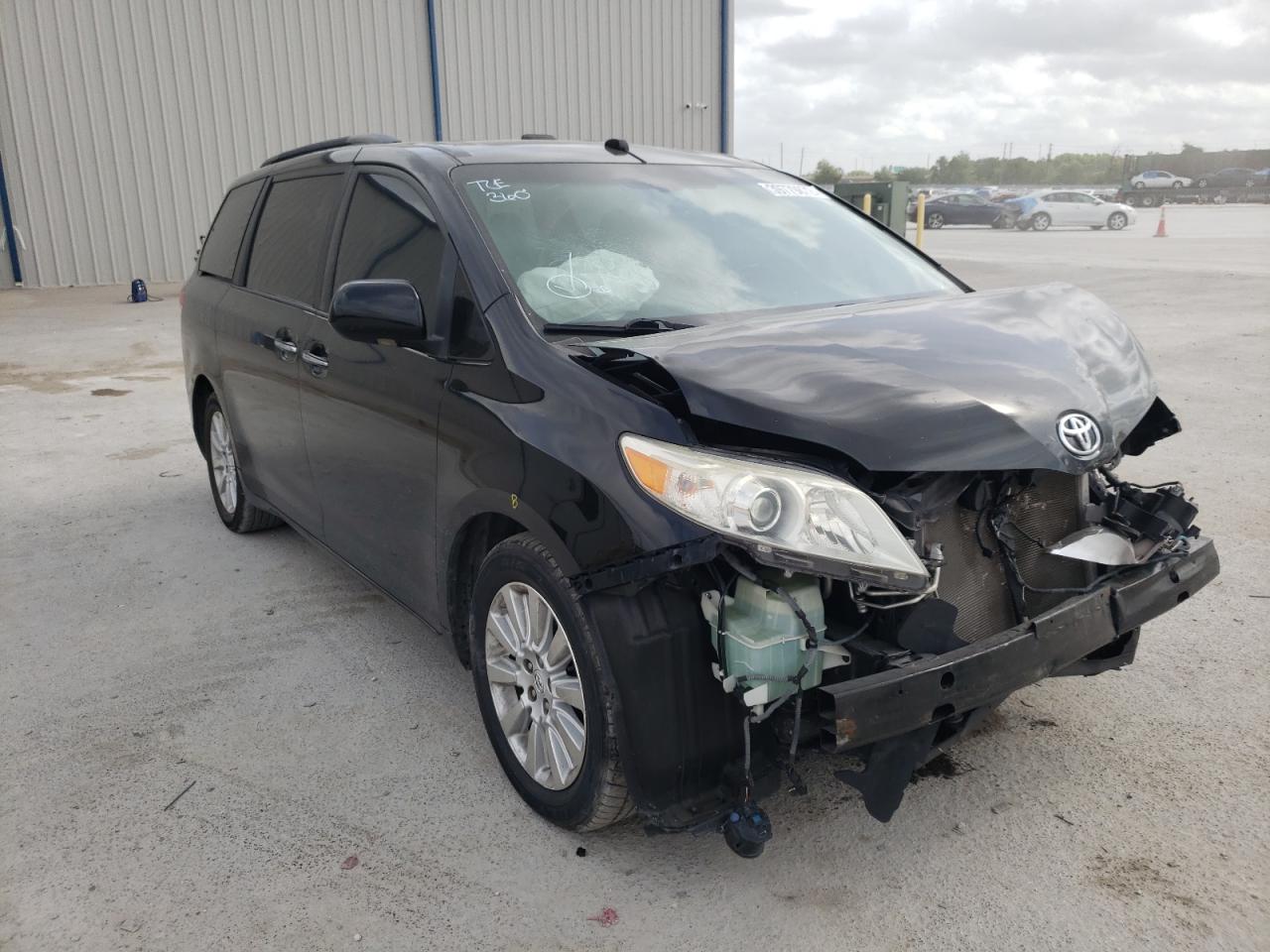 Photo 1 from auction – 2011 TOYOTA SIENNA XLE with VIN 5TDYK3DC0BS040193