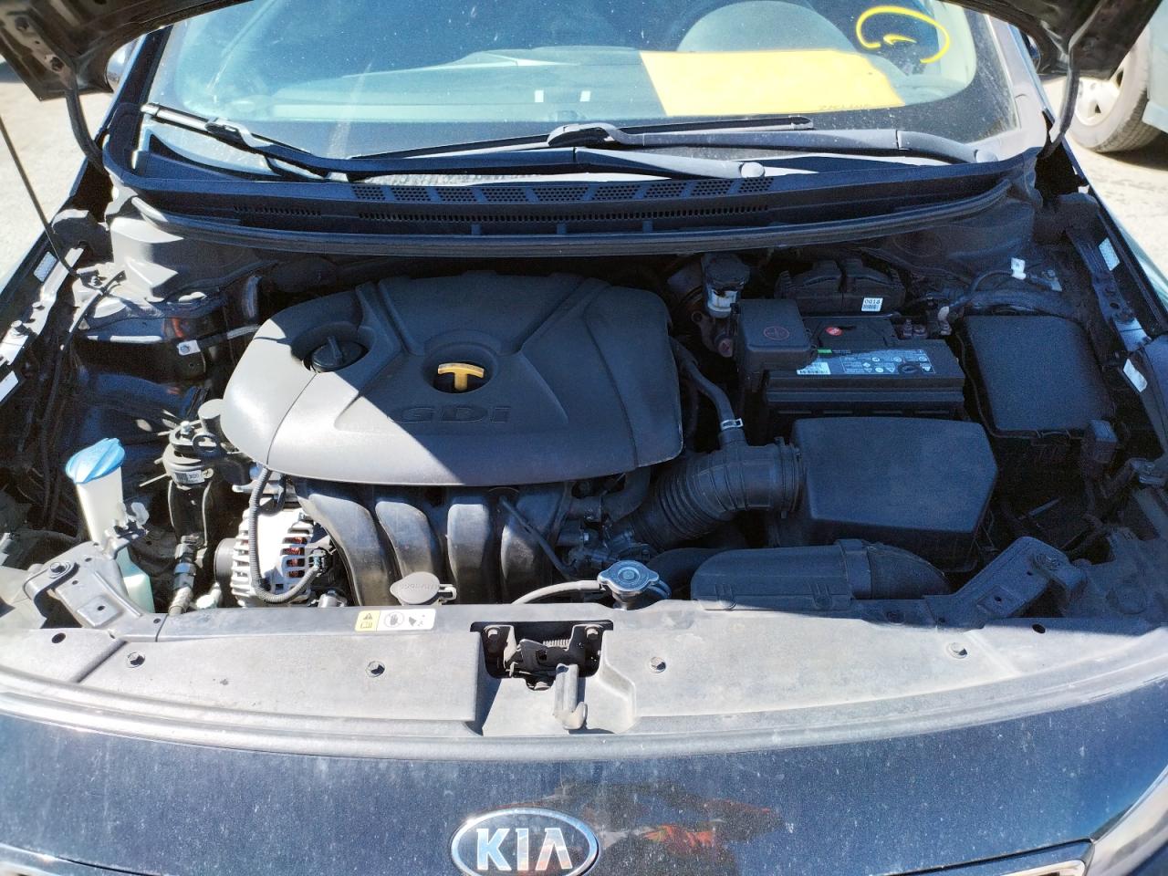 Photo 7 from auction – 2017 KIA FORTE LX with VIN KNAFK5A87H5693487
