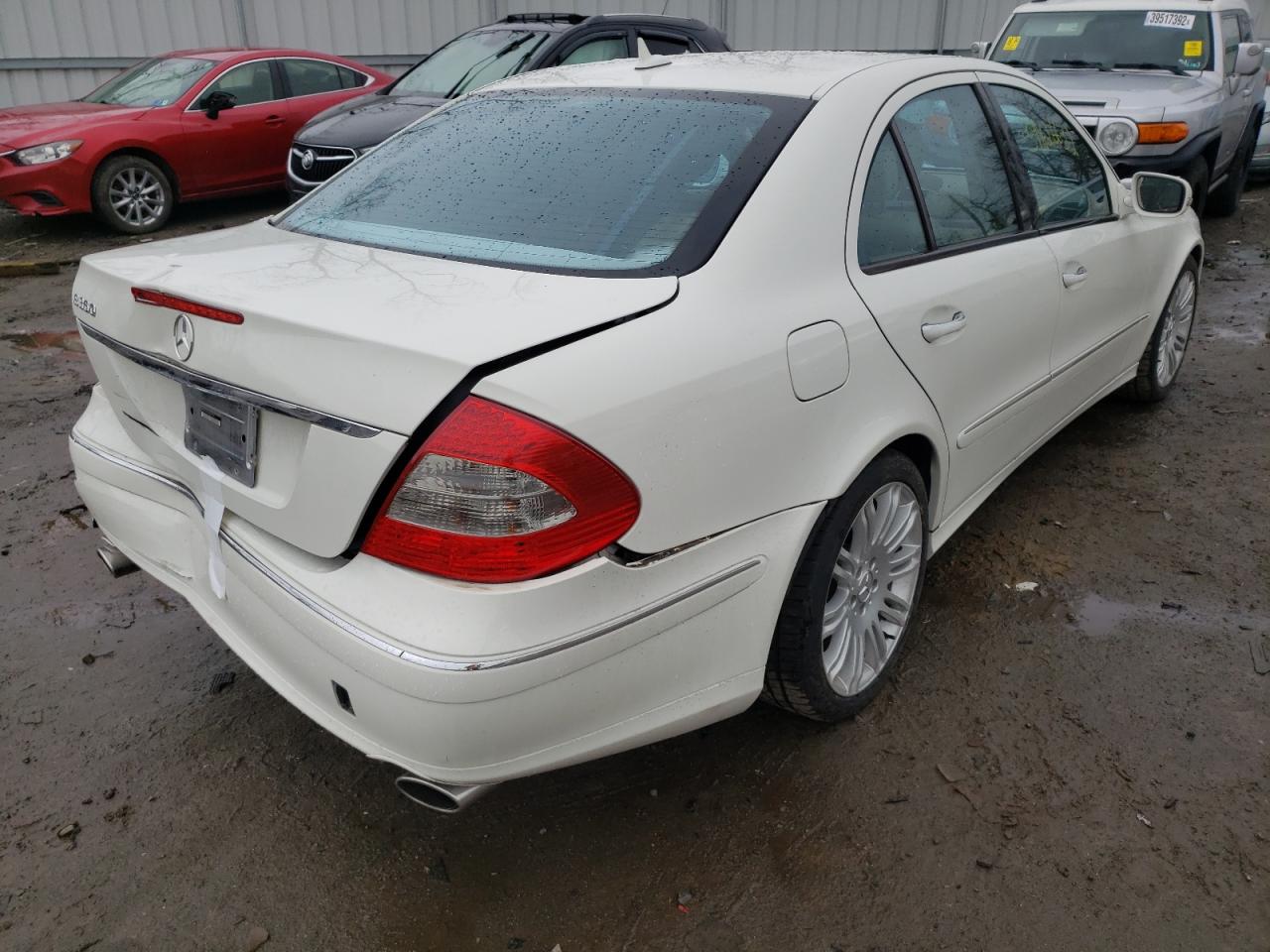 Photo 4 from auction – 2007 MERCEDES-BENZ E 350 with VIN WDBUF56X67B099616