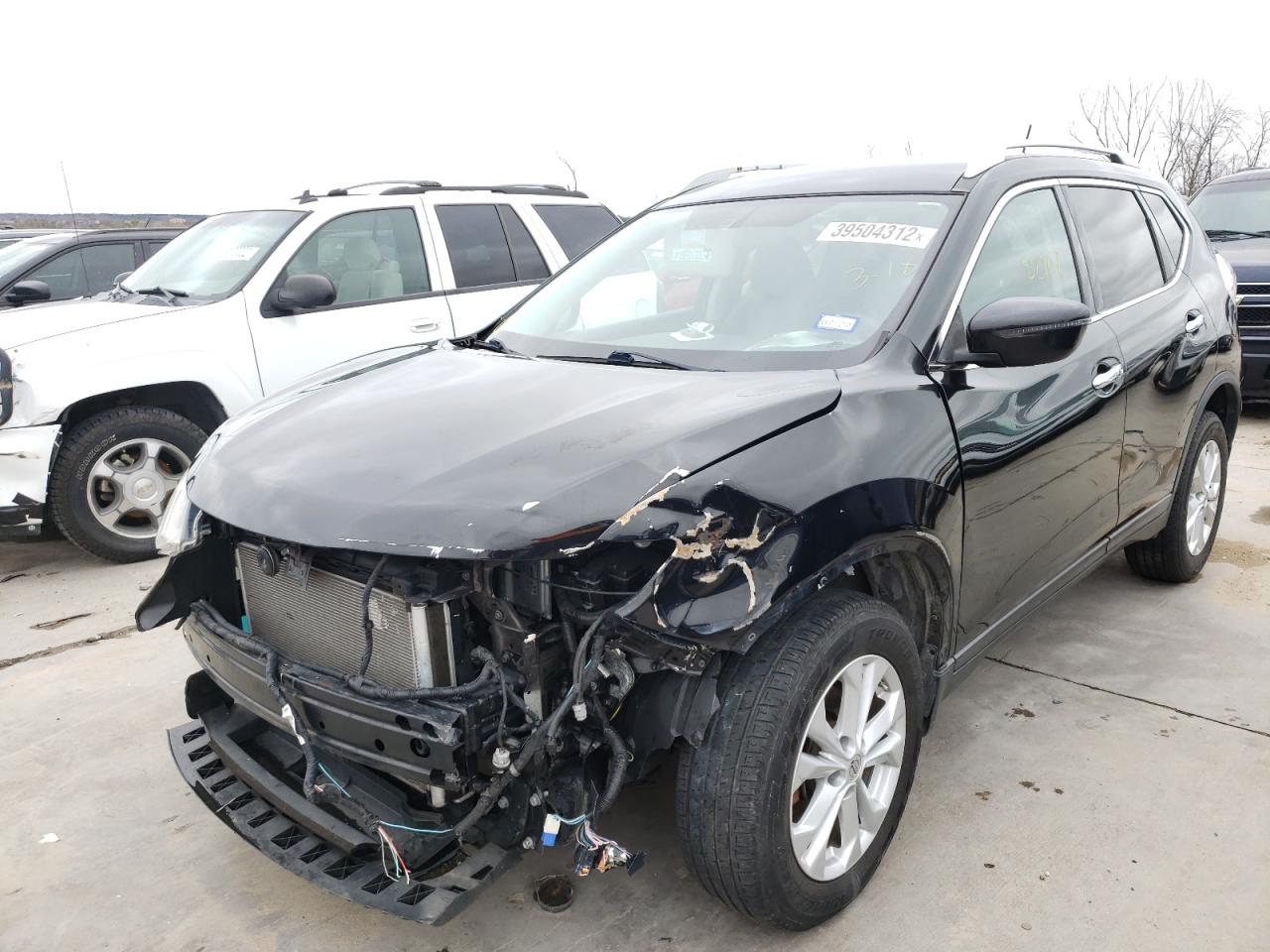 Photo 2 from auction – 2016 NISSAN ROGUE S with VIN KNMAT2MV9GP651173