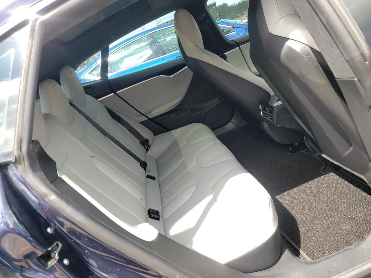 Photo 6 from auction – 2014 TESLA MODEL S with VIN 5YJSA1H19EFP64589