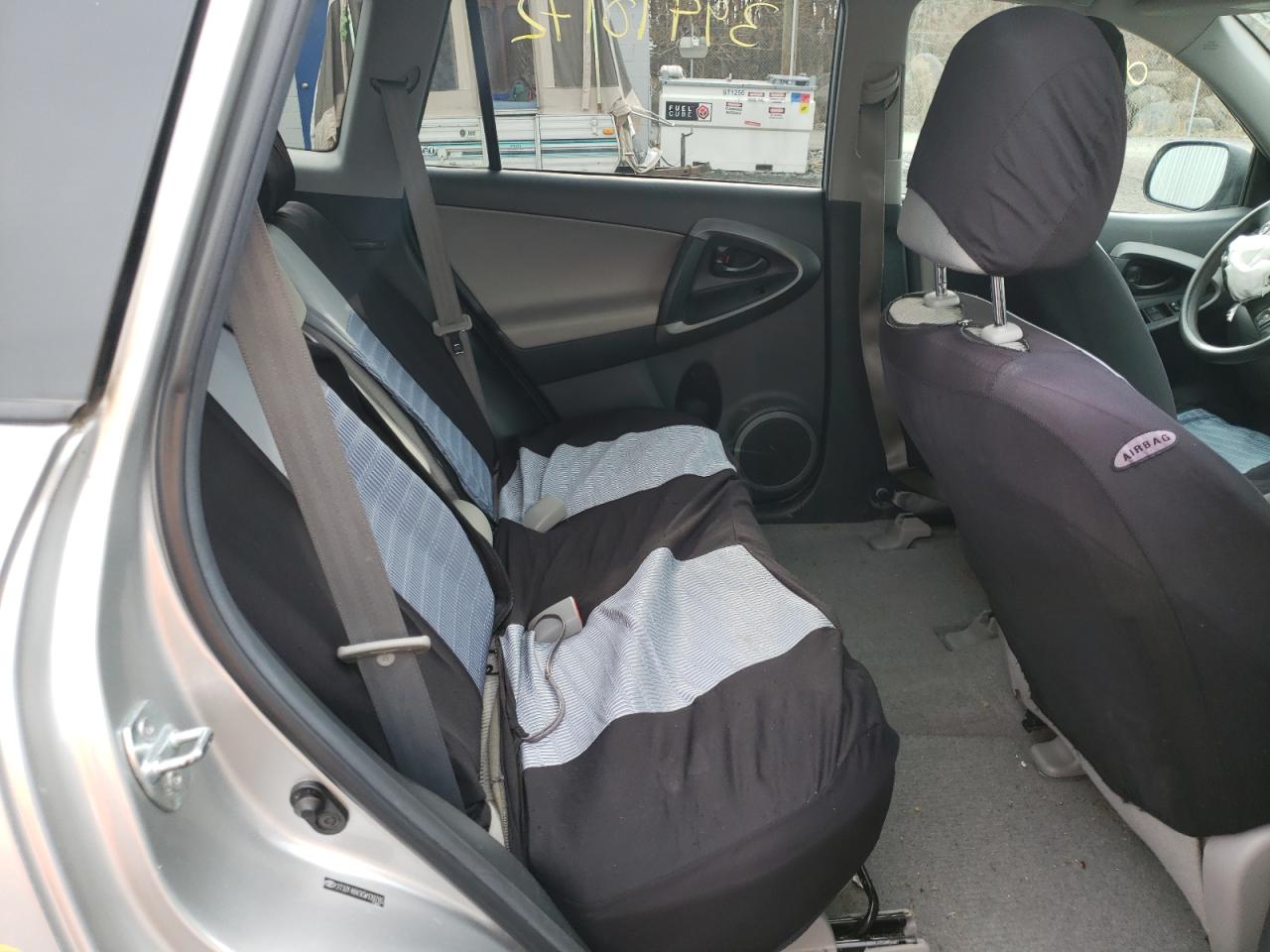 Photo 6 from auction – 2012 TOYOTA RAV4 with VIN 2T3ZF4DV3CW139705
