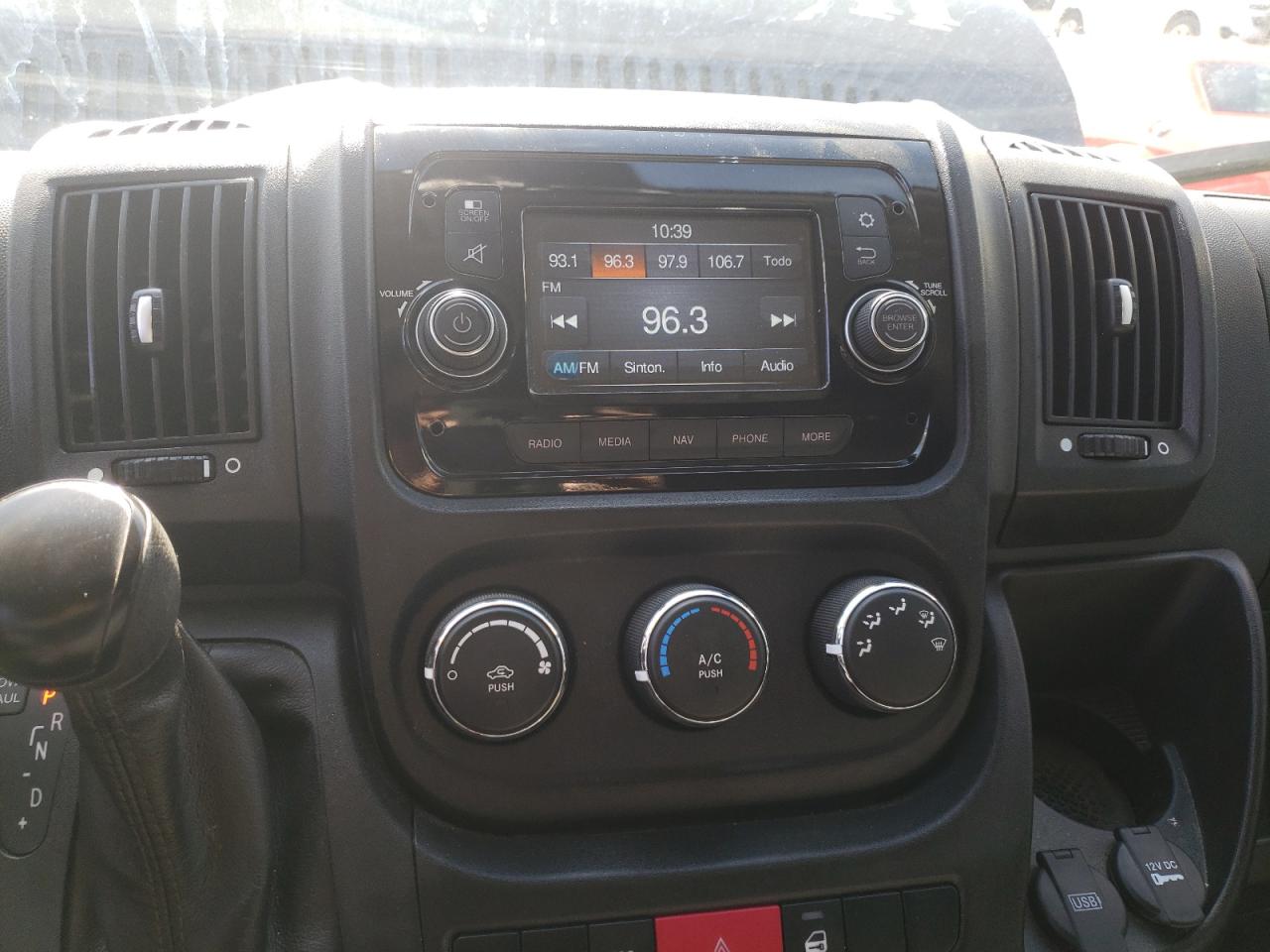 Photo 9 from auction – 2019 RAM PROMASTER with VIN 3C6TRVBG1KE529002