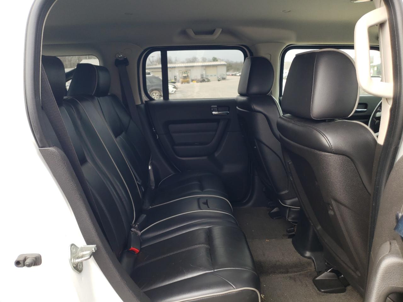 Photo 6 from auction – 2009 HUMMER H3 with VIN 5GTEN13E098151979