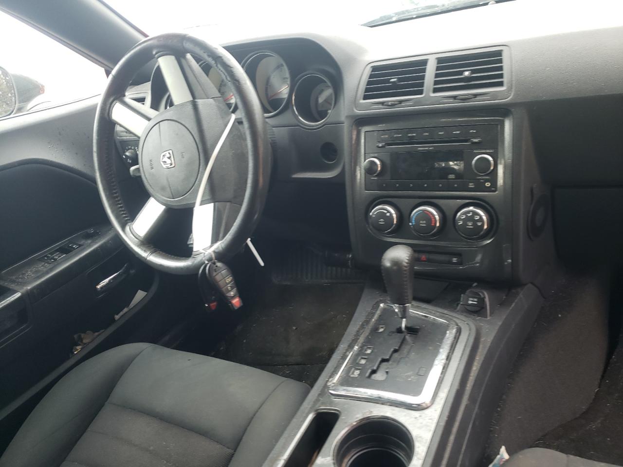 Photo 9 from auction – 2010 DODGE CHALLENGER with VIN 2B3CJ5DT7AH170057