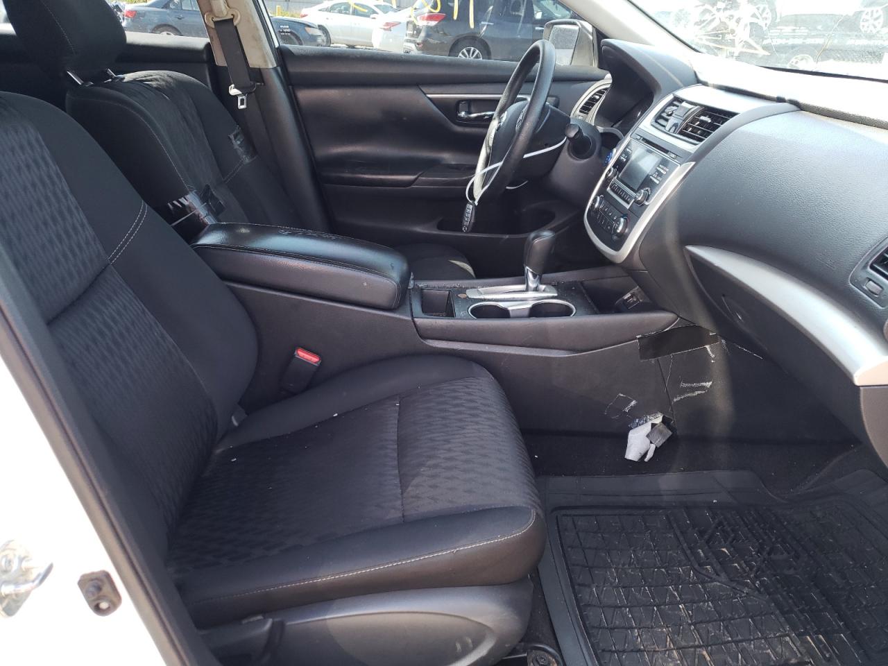 Photo 5 from auction – 2018 NISSAN ALTIMA with VIN 1N4AL3AP2JC176787