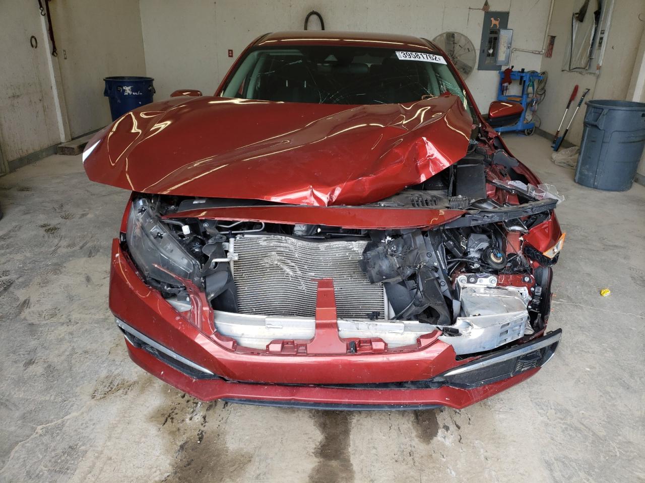 Photo 9 from auction – 2020 HONDA CIVIC LX with VIN 19XFC2F68LE009517
