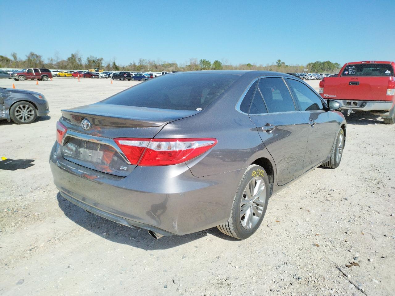 Photo 4 from auction – 2016 TOYOTA CAMRY LE with VIN 4T1BF1FK4GU543663