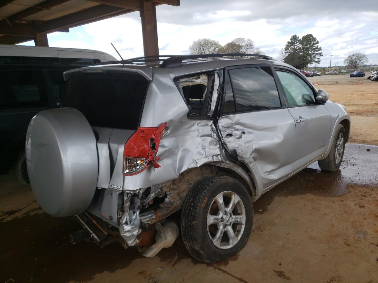 Photo 4 from auction – 2009 TOYOTA RAV4 LIMIT with VIN 2T3BK31V99W011912