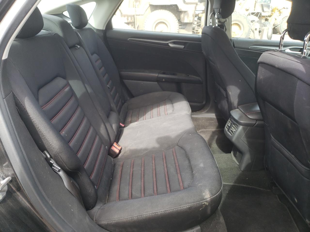 Photo 6 from auction – 2013 FORD FUSION SE with VIN 3FA6P0T98DR223706