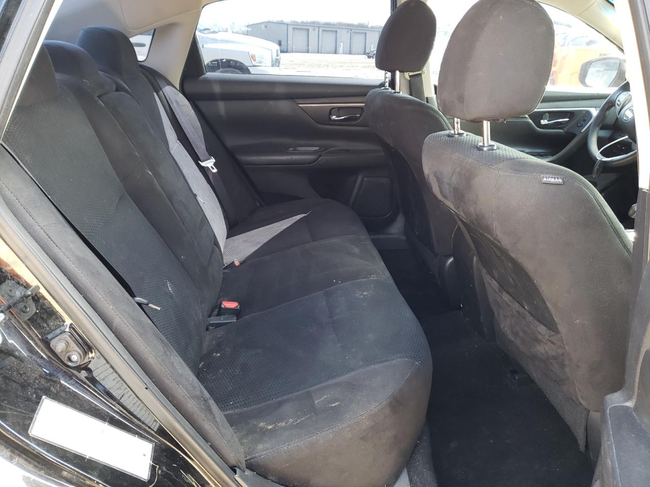 Photo 6 from auction – 2015 NISSAN ALTIMA 2.5 with VIN 1N4AL3AP0FC261991