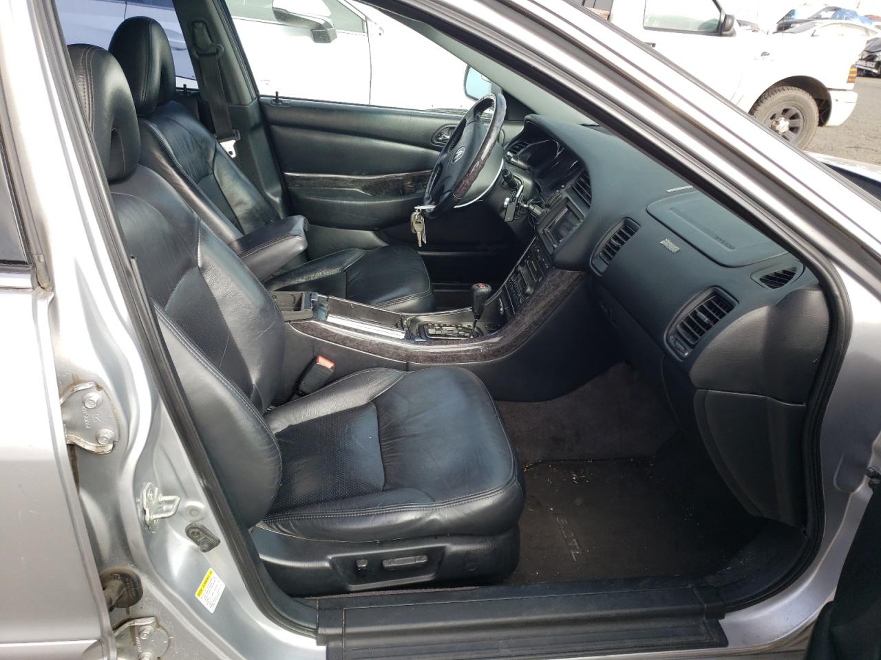 Photo 5 from auction – 2003 ACURA 3.2TL TYPE with VIN 19UUA56943A052216