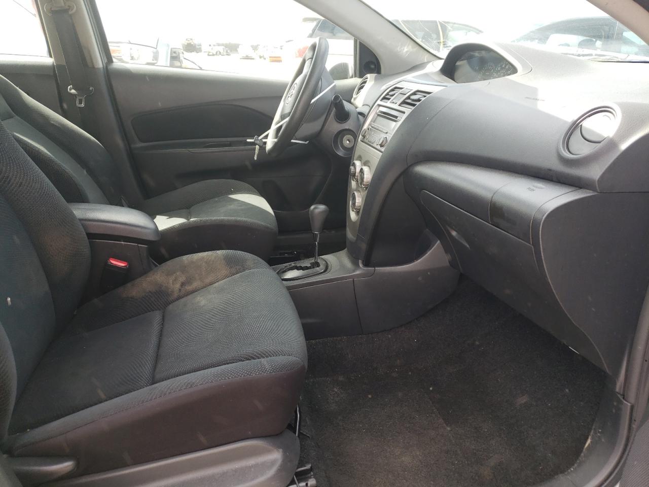 Photo 5 from auction – 2012 TOYOTA YARIS with VIN JTDBT4K34C1420342
