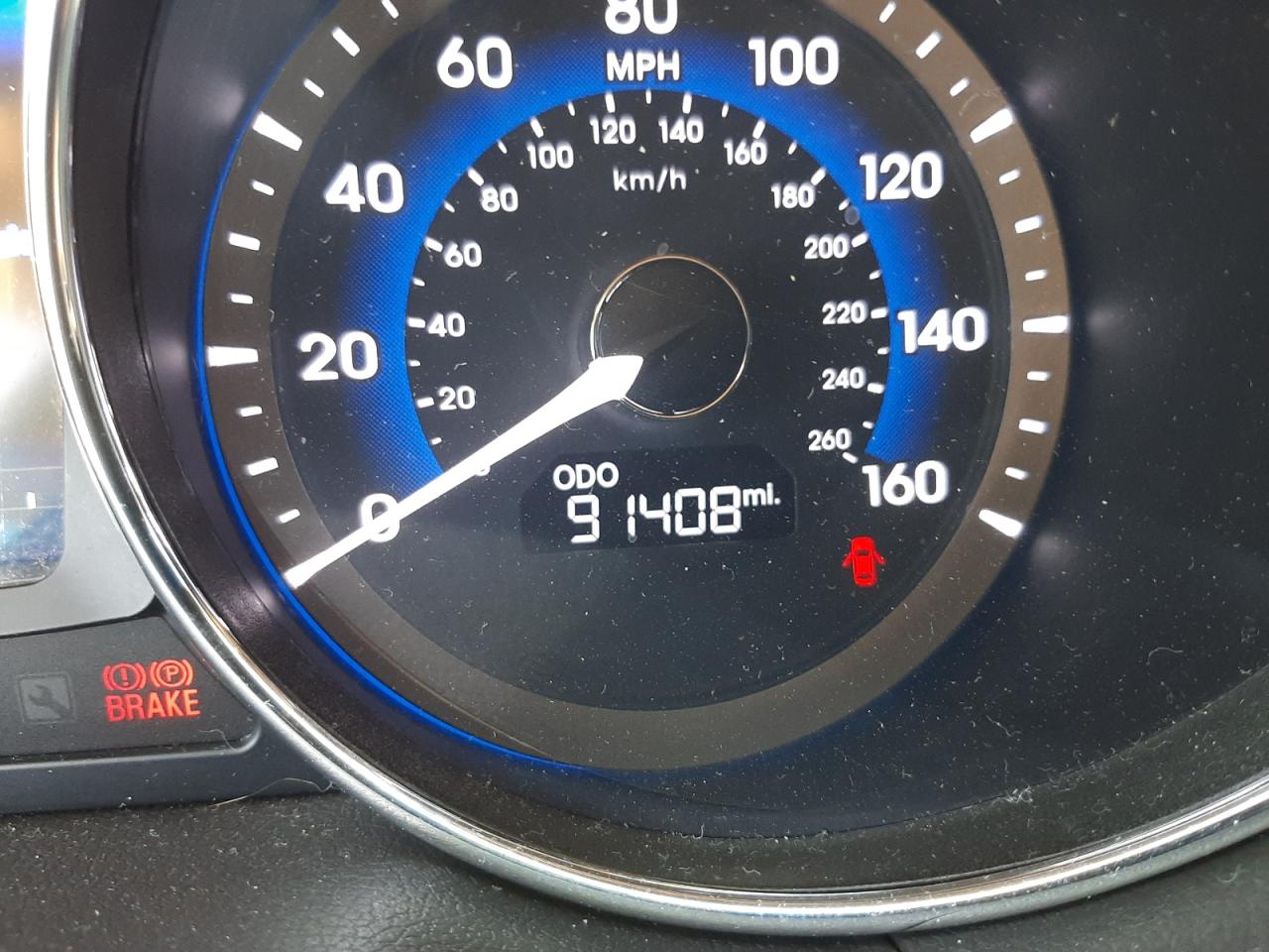 Photo 8 from auction – 2014 HYUNDAI SONATA HYB with VIN KMHEC4A40EA108475