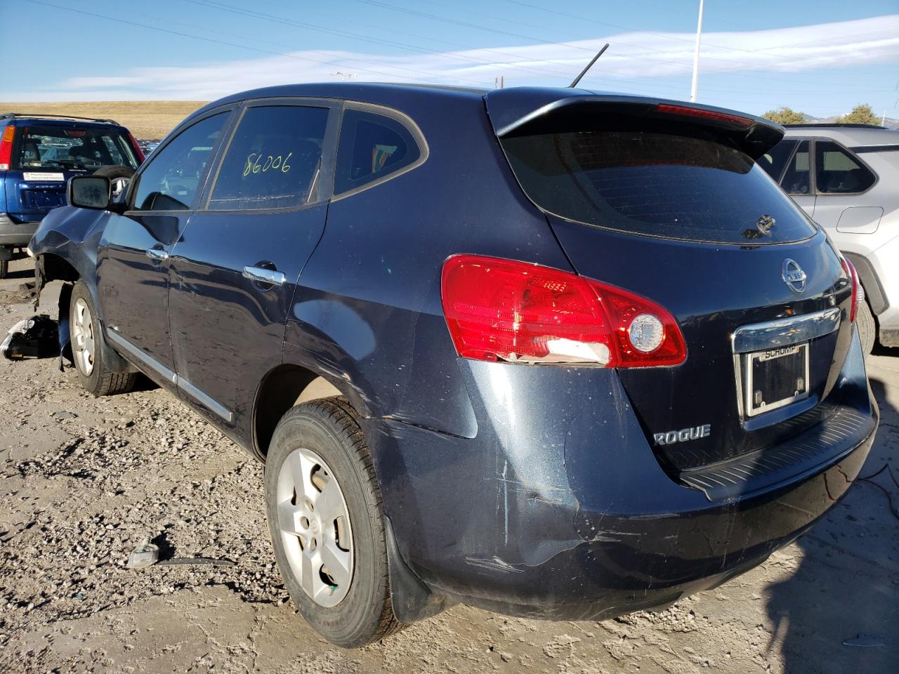 Photo 3 from auction – 2013 NISSAN ROGUE S with VIN JN8AS5MV7DW654700