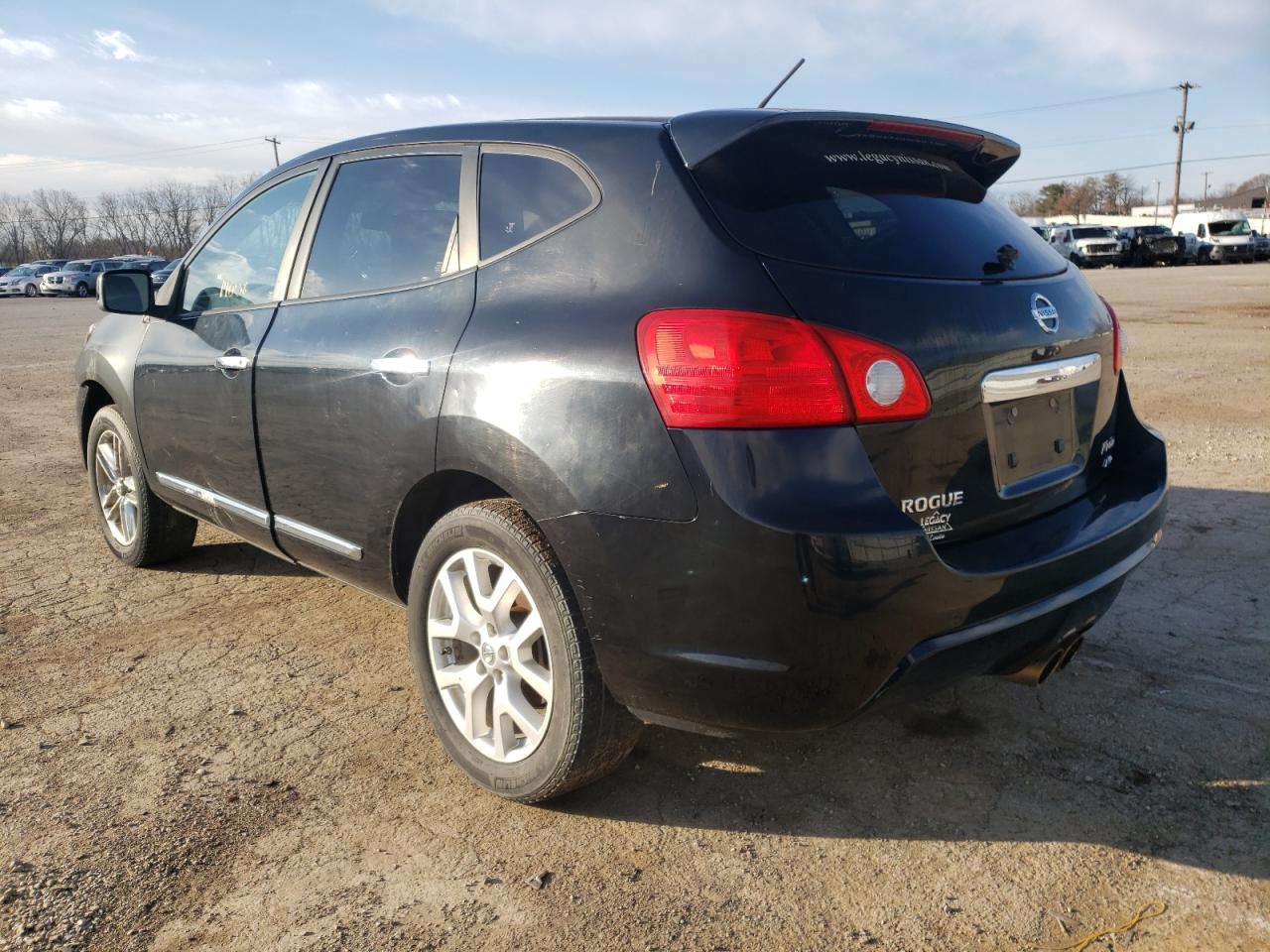 Photo 3 from auction – 2011 NISSAN ROGUE S with VIN JN8AS5MV2BW291848