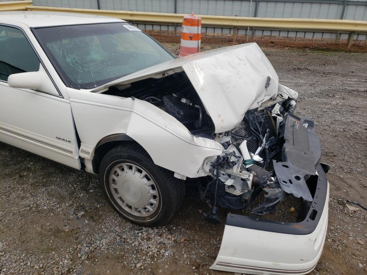Photo 9 from auction – 1997 CADILLAC DEVILLE with VIN 1G6KD54Y4VU295357