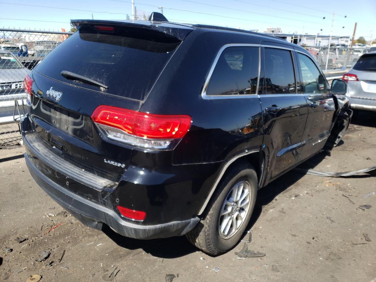Photo 4 from auction – 2018 JEEP GRAND CHER with VIN 1C4RJFAG1JC274455