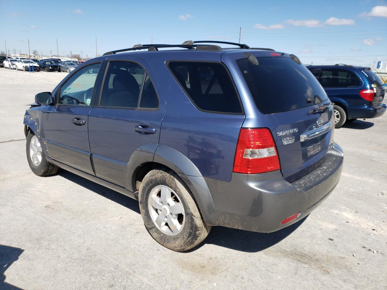 Photo 3 from auction – 2007 KIA SORENTO EX with VIN KNDJC736475692250