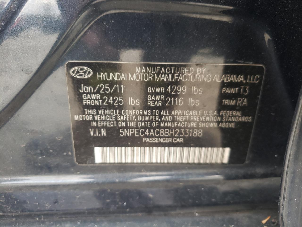 Photo 10 from auction – 2011 HYUNDAI SONATA SE with VIN 5NPEC4AC8BH233188