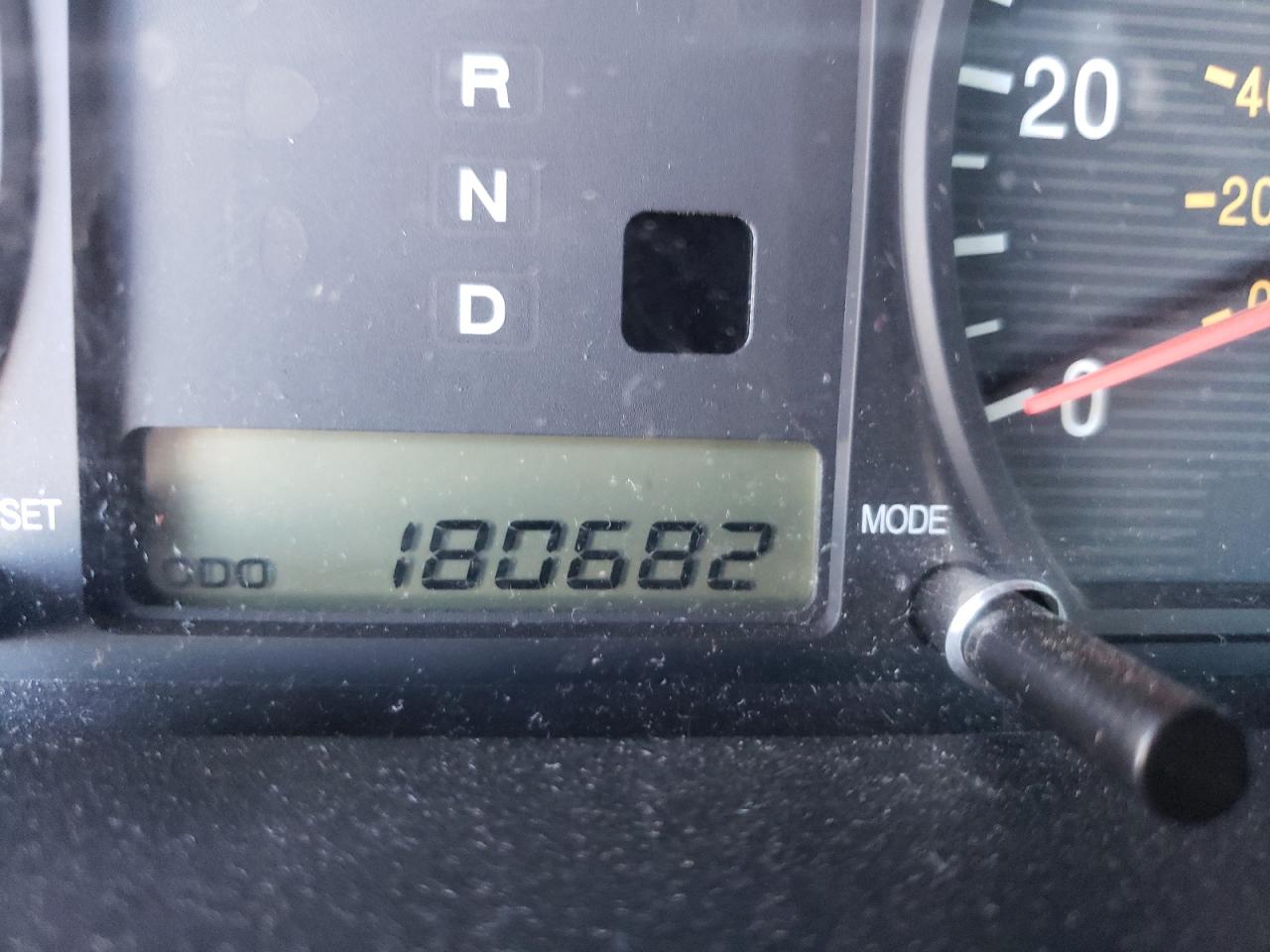Photo 8 from auction – 2004 HYUNDAI SONATA GL with VIN KMHWF25H14A974486