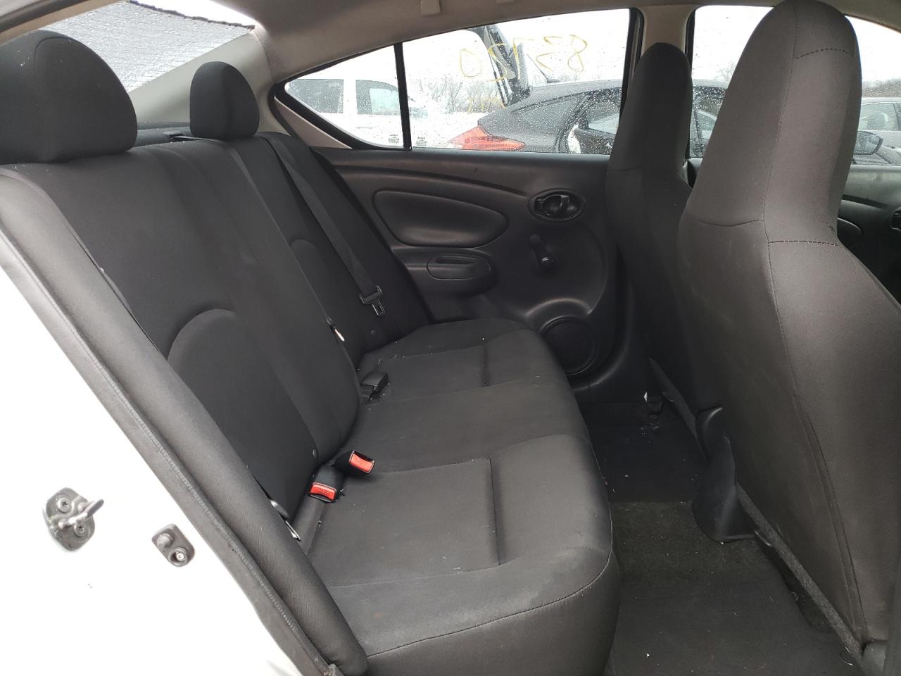Photo 6 from auction – 2016 NISSAN VERSA S with VIN 3N1CN7AP4GL915842