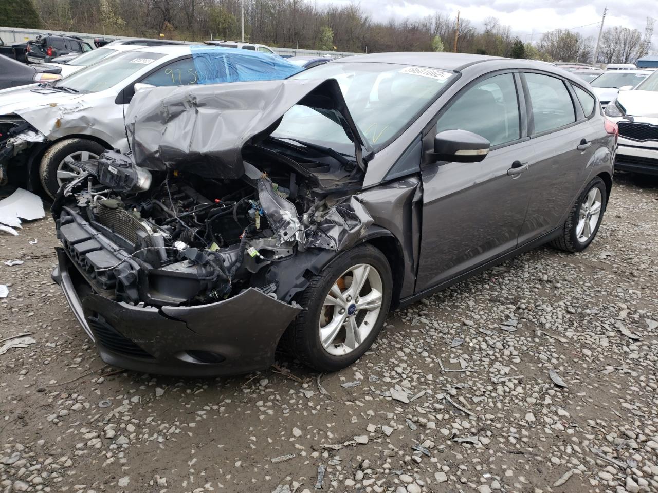 Photo 2 from auction – 2014 FORD FOCUS SE with VIN 1FADP3K27EL281254