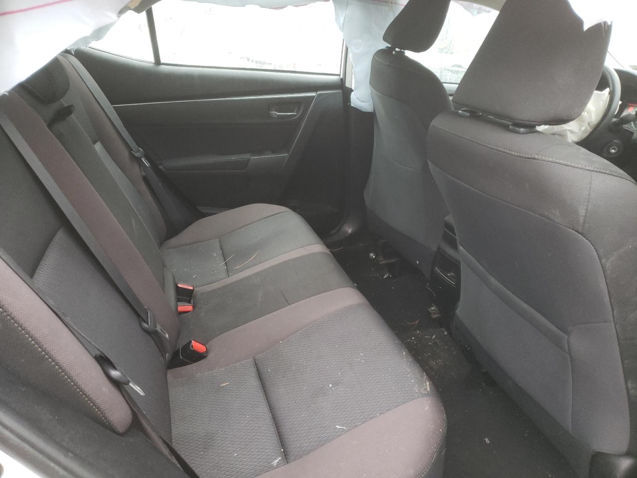 Photo 6 from auction – 2018 TOYOTA COROLLA with VIN 5YFBURHE3JP812448