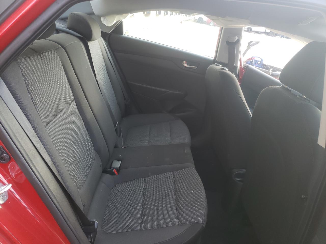 Photo 6 from auction – 2019 HYUNDAI ACCENT SE with VIN 3KPC24A30KE039740
