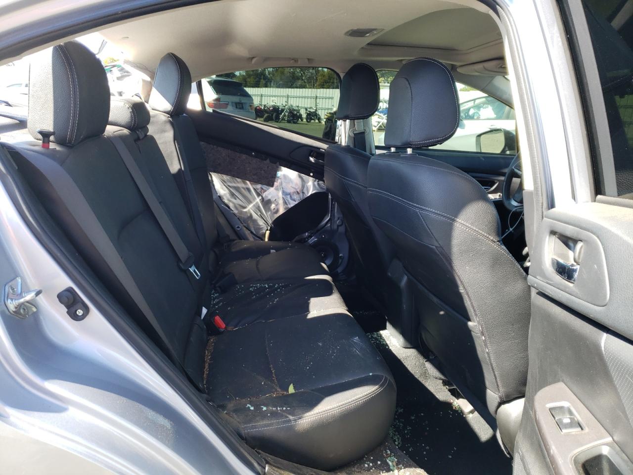 Photo 6 from auction – 2015 SUBARU IMPREZA SP with VIN JF1GJAS68FH010455