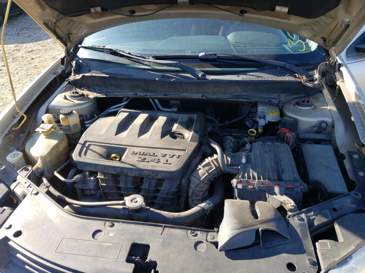 Photo 7 from auction – 2009 DODGE AVENGER SE with VIN 1B3LC46B89N569295