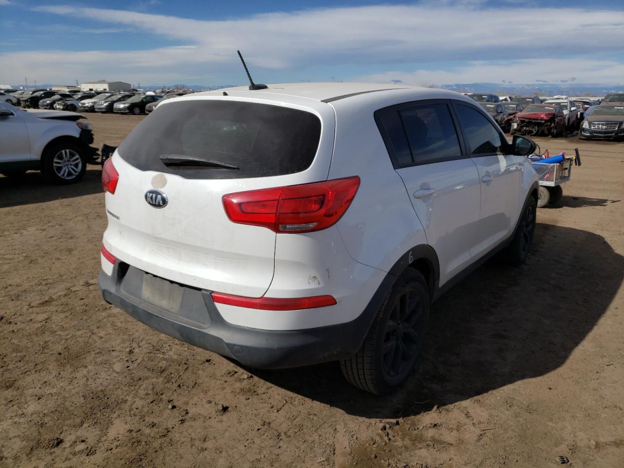 Photo 4 from auction – 2014 KIA SPORTAGE L with VIN KNDPBCAC2E7597993