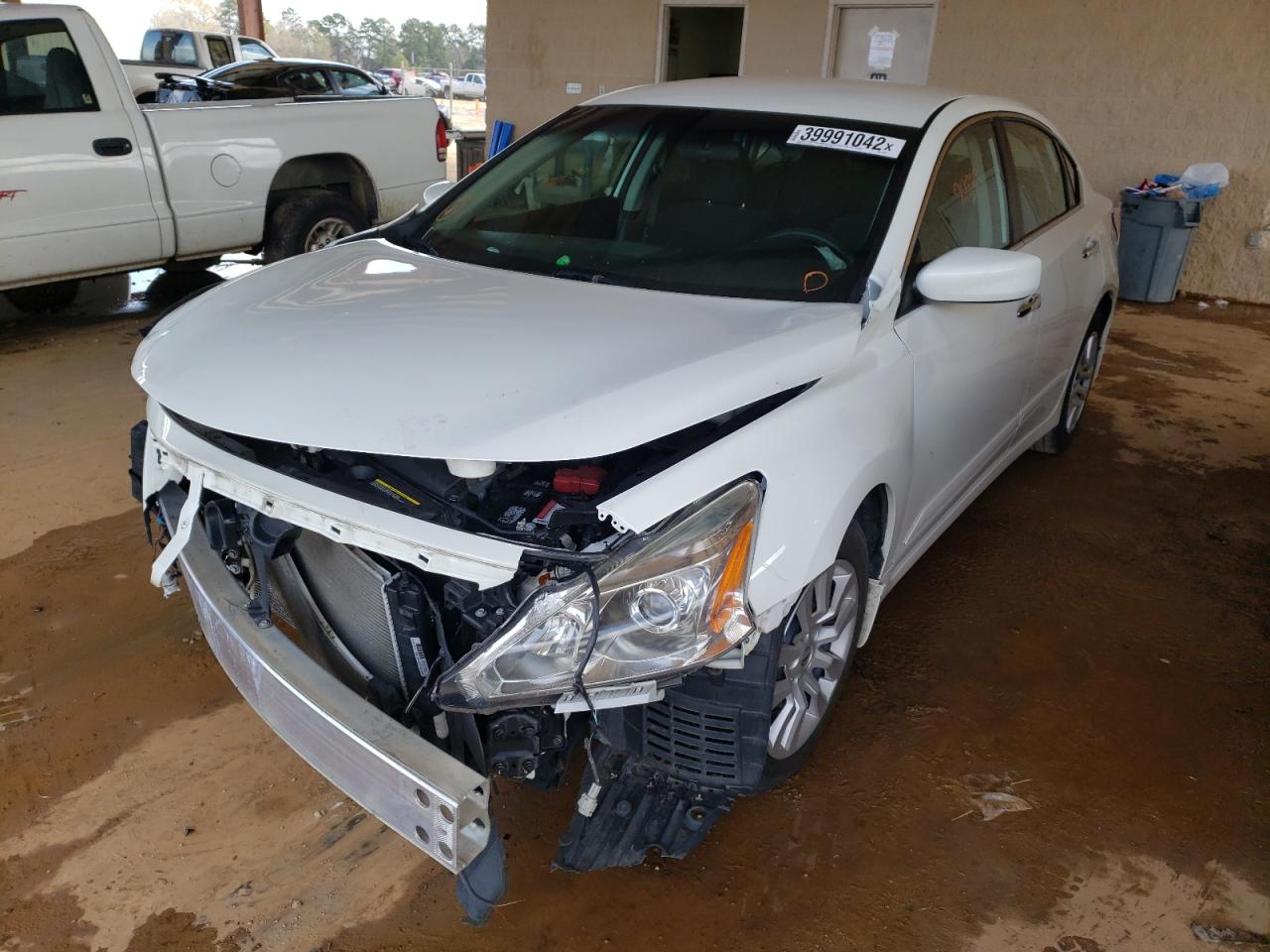 Photo 2 from auction – 2015 NISSAN ALTIMA 2.5 with VIN 1N4AL3AP4FC483885
