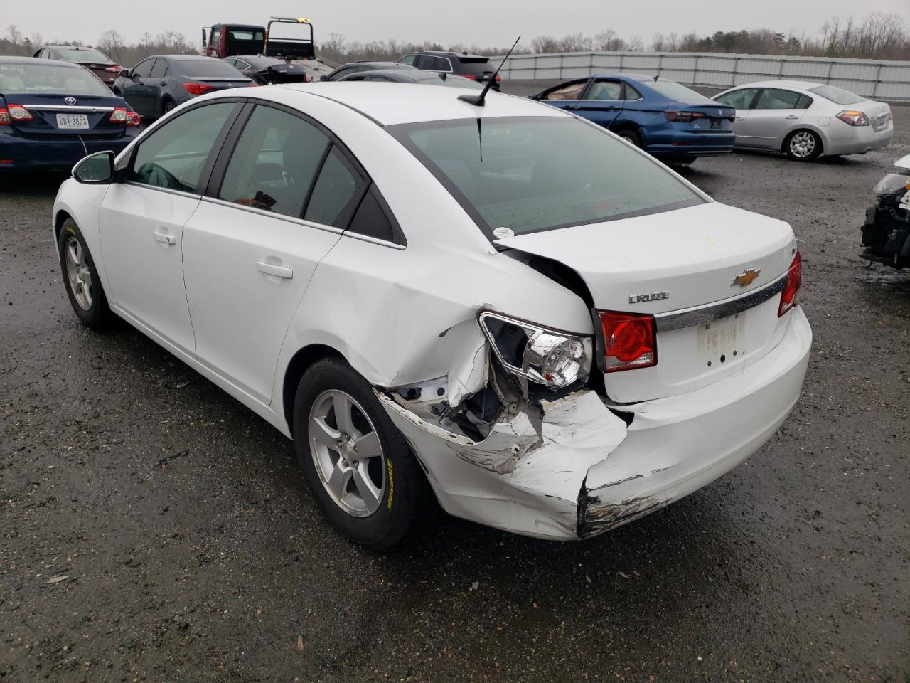 Photo 3 from auction – 2014 CHEVROLET CRUZE LT with VIN 1G1PC5SB2E7355504